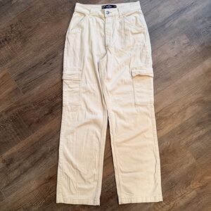 Hollister Women's 26 Beige Wide Leg Cargo Pants Ultra High Rise Dad Pant Cream‎
